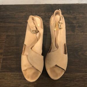 Dolce Vita Cream Suede Platforms!